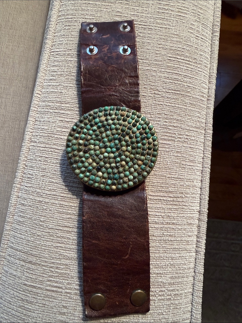 Brown Leather Cuff Bracelet with turquoise Beads - Picture 2 of 5